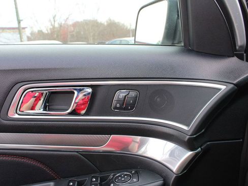 Used 2016 Ford Explorer Sport w/ Equipment Group 401A image 23