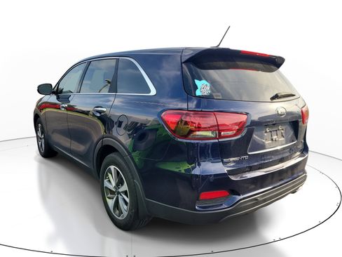 Used 2020 Kia Sorento FWD V6 image 6