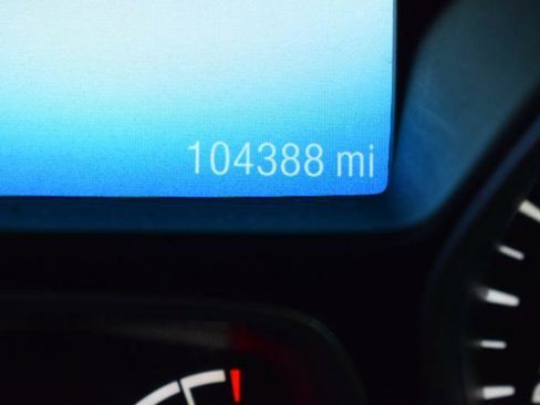 Used 2015 Ford Escape Titanium image 17