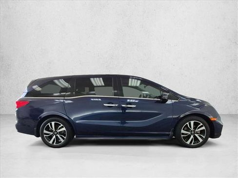 Used 2020 Honda Odyssey Elite image 4