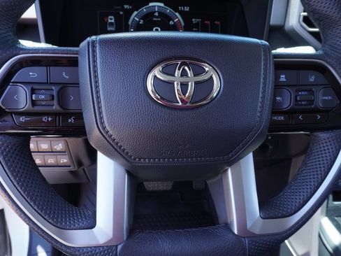 Used 2024 Toyota Tundra Limited AWD/4WD image 20