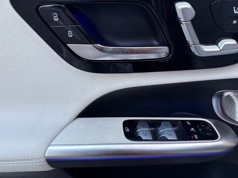 New 2026 Mercedes-Benz GLC 300 4MATIC image 10