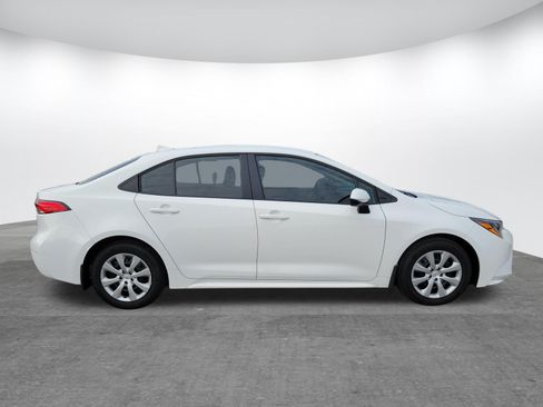 Certified 2026 Toyota Corolla LE FWD image 4