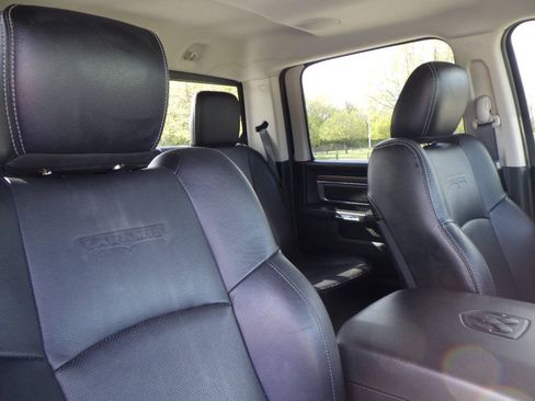 Used 2017 RAM 1500 Laramie w/ Convenience Group AWD/4WD image 15