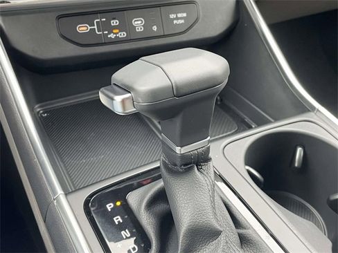 New 2026 Kia Carnival EX image 39