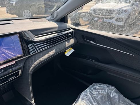 New 2026 Toyota Camry XLE AWD/4WD image 29