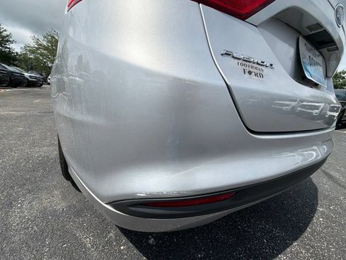 Used 2014 Ford Fusion SE FWD image 21
