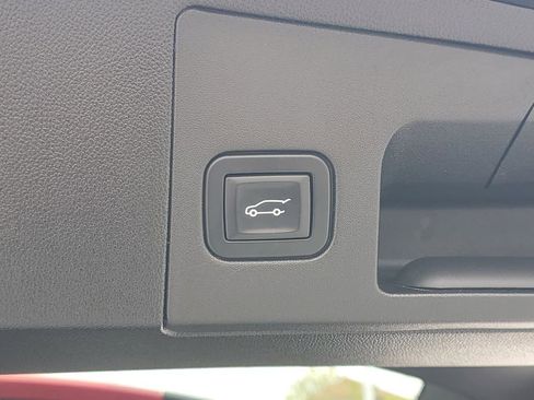 Certified 2019 Cadillac XT5 Luxury AWD/4WD image 10