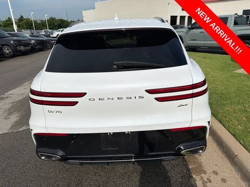 Used 2026 Genesis GV70 2.5T Sport Prestige AWD/4WD image 5