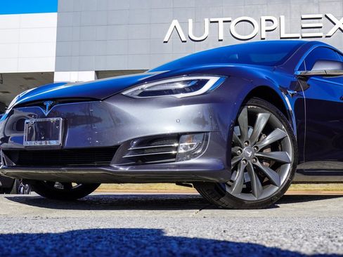 Used 2017 Tesla Model S 100D image 2