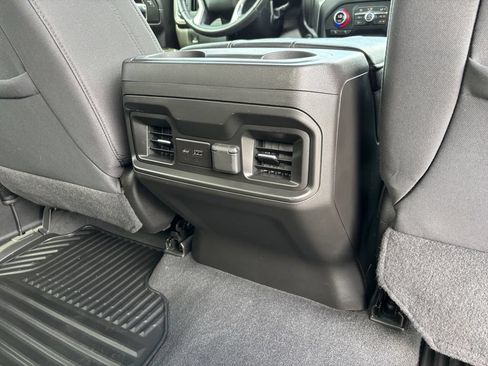 Used 2022 Chevrolet Silverado 1500 LT Trail Boss AWD/4WD image 34