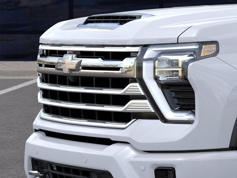 New 2026 Chevrolet Silverado 3500 High Country AWD/4WD image 37