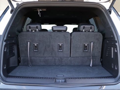 Used 2025 Buick Enclave Sport Touring image 31