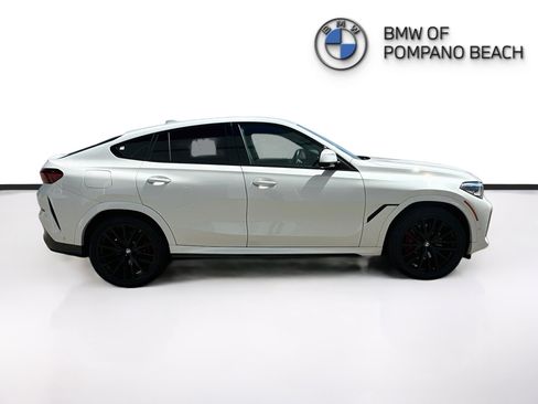 Certified 2023 BMW X6 xDrive40i w/ M Sport Package AWD/4WD image 5