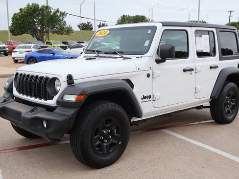 Used 2024 Jeep Wrangler Unlimited Sport AWD/4WD image 3