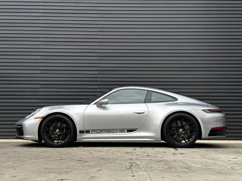 Certified 2023 Porsche 911 Carrera S image 2