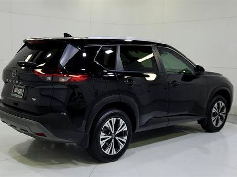 Certified 2023 Nissan Rogue SV w/ SV Premium B Package FWD image 8