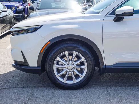 Used 2025 Honda CR-V EX image 9