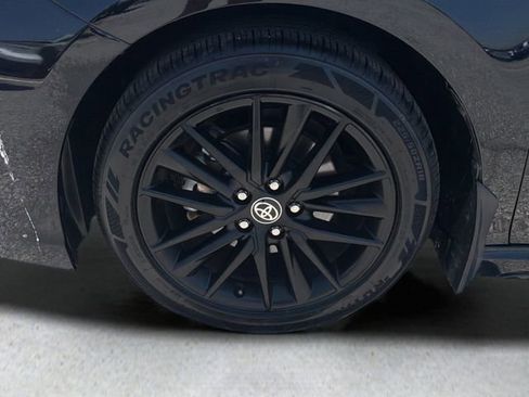Used 2024 Toyota Camry SE FWD image 27