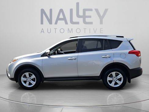 Used 2013 Toyota RAV4 XLE AWD/4WD image 2