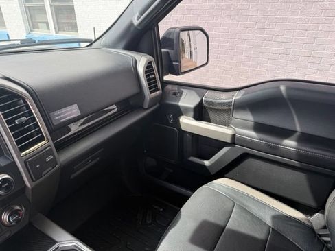 Used 2018 Ford F150 Raptor w/ Equipment Group 802A Luxury AWD/4WD image 28