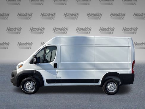 New 2025 RAM ProMaster 3500 w/ Premium Convenience Group image 6