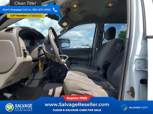 Used 2005 Dodge Ram 2500 Truck SLT image 9