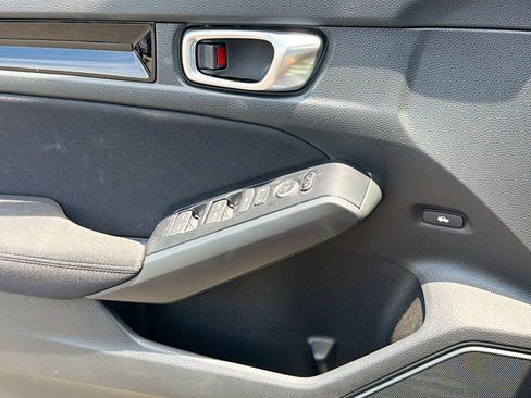 Used 2026 Honda Civic Sport image 13