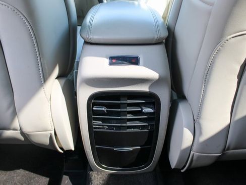 Used 2017 Lincoln MKC Reserve w/ Lincoln MKC Climate Package image 40