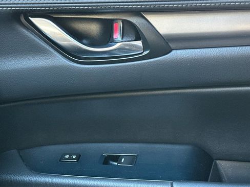 Used 2018 MAZDA CX-5 Touring image 31