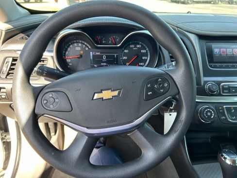 Used 2017 Chevrolet Impala LS w/ Protection Package FWD image 15