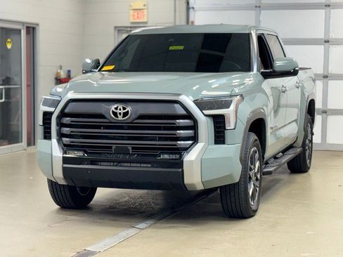 Used 2026 Toyota Tundra Limited w/ Power Package AWD/4WD image 3