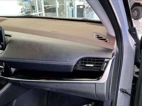 Used 2022 Nissan Rogue SL w/ SL Premium Package FWD image 26