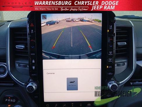 Used 2025 RAM 1500 Laramie AWD/4WD image 22