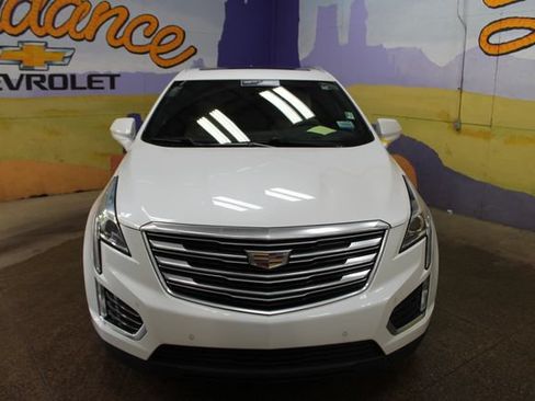 Used 2018 Cadillac XT5 Luxury w/ Driver Awareness Package AWD/4WD image 7
