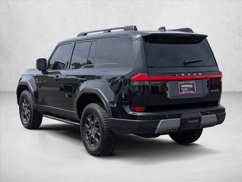 Used 2024 Lexus GX 550 AWD/4WD image 9