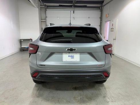 New 2026 Chevrolet Trax RS image 6