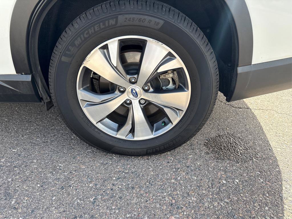 Used 2020 Subaru Ascent Premium w/ Convenience Package AWD/4WD image 34
