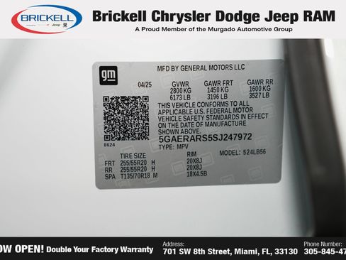 Used 2025 Buick Enclave Preferred FWD image 43