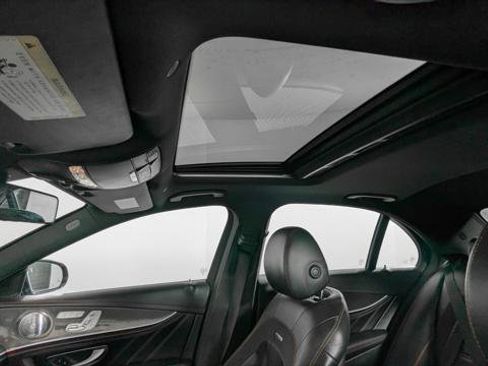 Used 2017 Mercedes-Benz E 43 AMG 4MATIC Sedan image 16