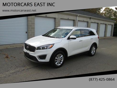 Used 2016 Kia Sorento LX image 1