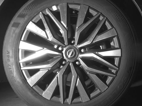 Used 2025 Nissan Altima 2.5 SV FWD image 13