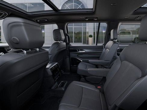 New 2025 Jeep Wagoneer Series II image 23