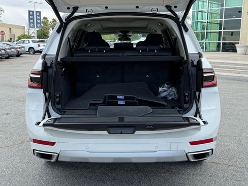 Certified 2024 BMW X7 xDrive40i AWD/4WD image 16