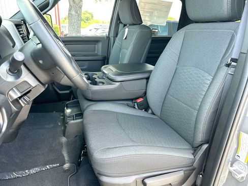 New 2026 RAM 2500 Tradesman AWD/4WD image 17