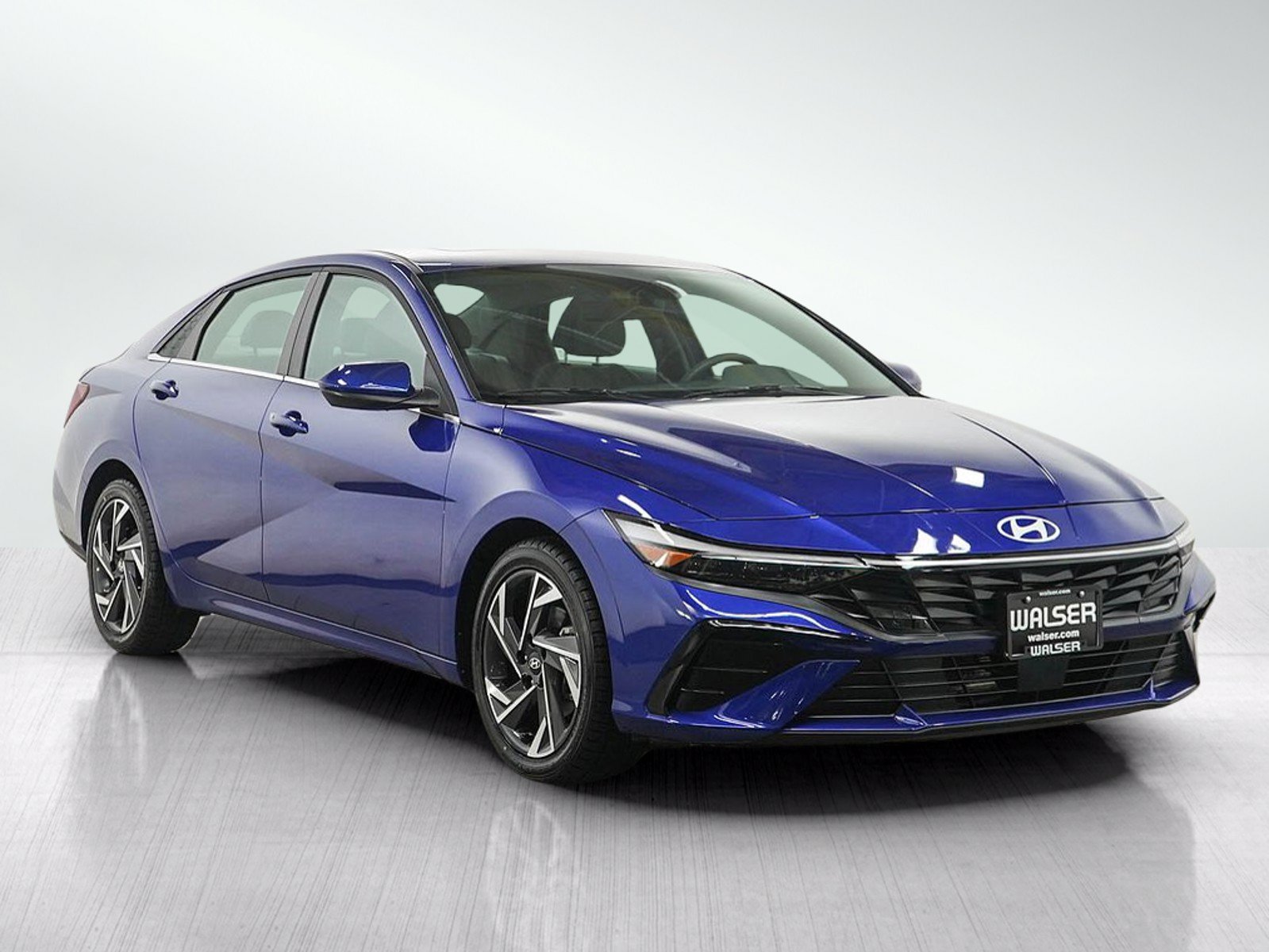 Used 2025 Hyundai Elantra SEL FWD image 7