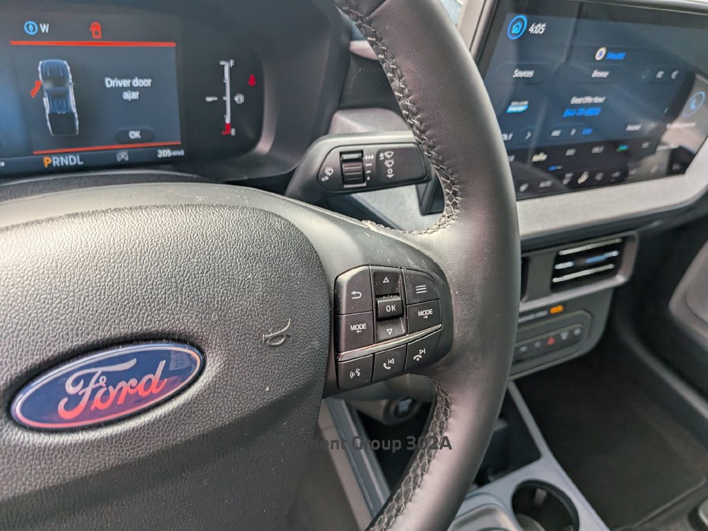 Used 2025 Ford Maverick XLT w/ XLT Luxury Package AWD/4WD image 19