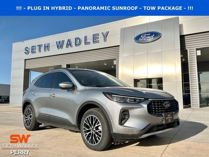 New 2024 Ford Escape SE w/ PHEV Premium Package