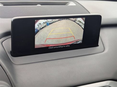 Used 2022 MAZDA CX-9 Touring image 25