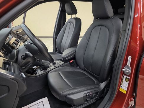Used 2018 BMW X1 sDrive28i w/ Convenience Package FWD image 18